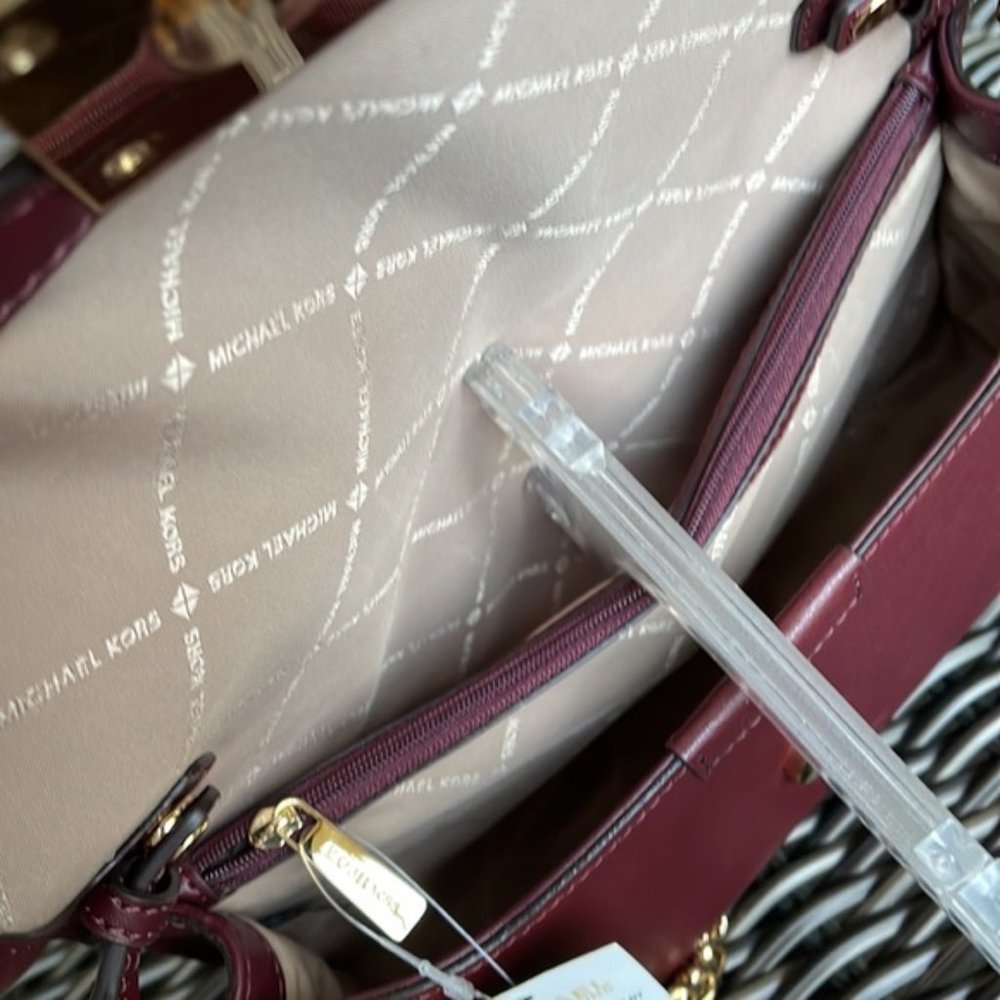 Michael Kors Sonia Medium Leather Shoulder Bag Merlot - Picture 10 of 16